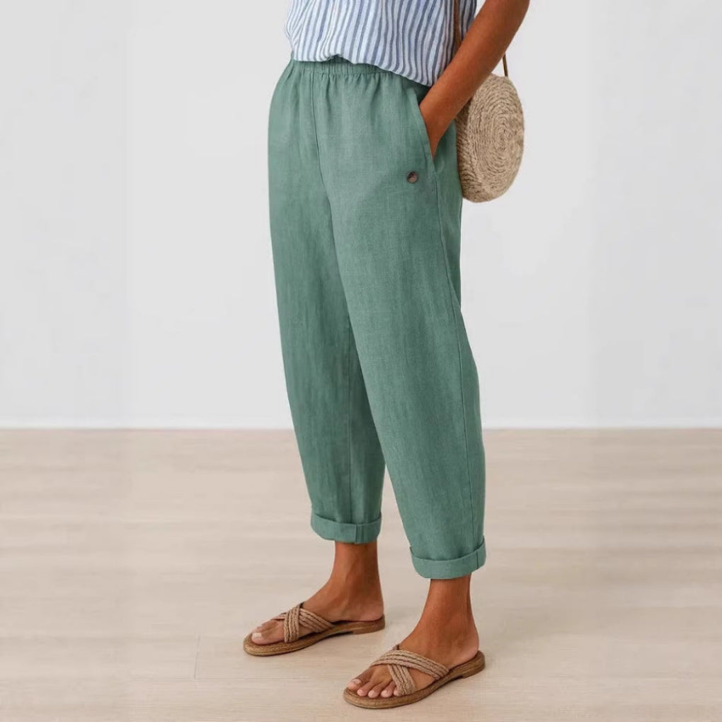 Women's casual pants with stylish 3D buttons, perfect for everyday relaxed fit.