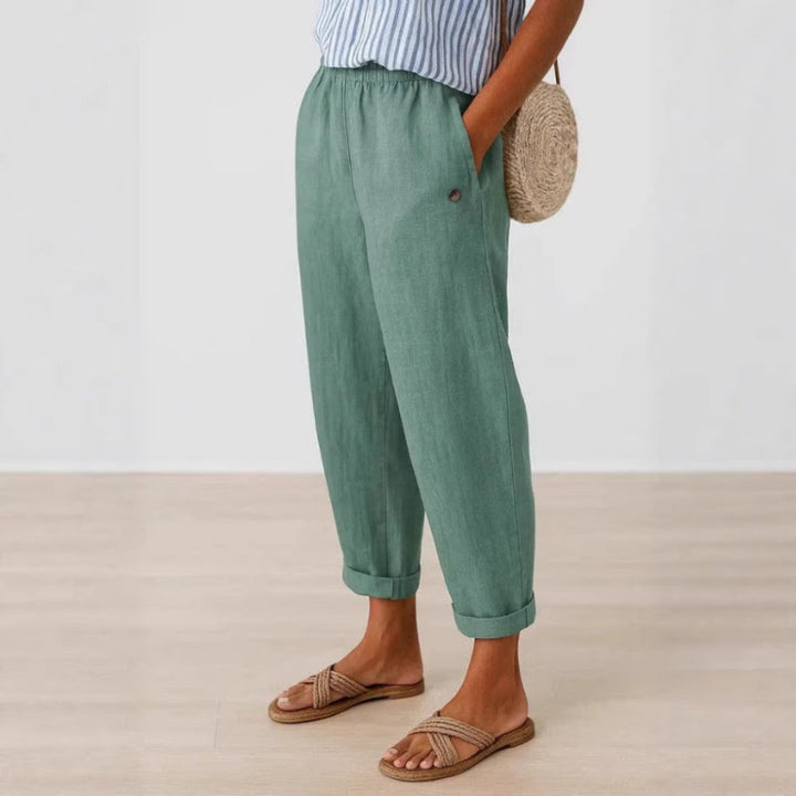 Women's casual pants with stylish 3D buttons, perfect for everyday relaxed fit.