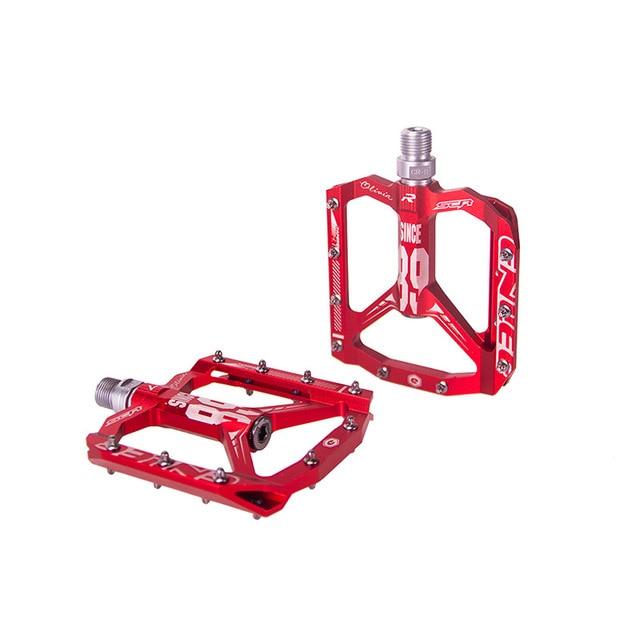 High-performance ultralight aluminum bike pedals. Sealed bearings ensure smooth rotation for all cycling types.