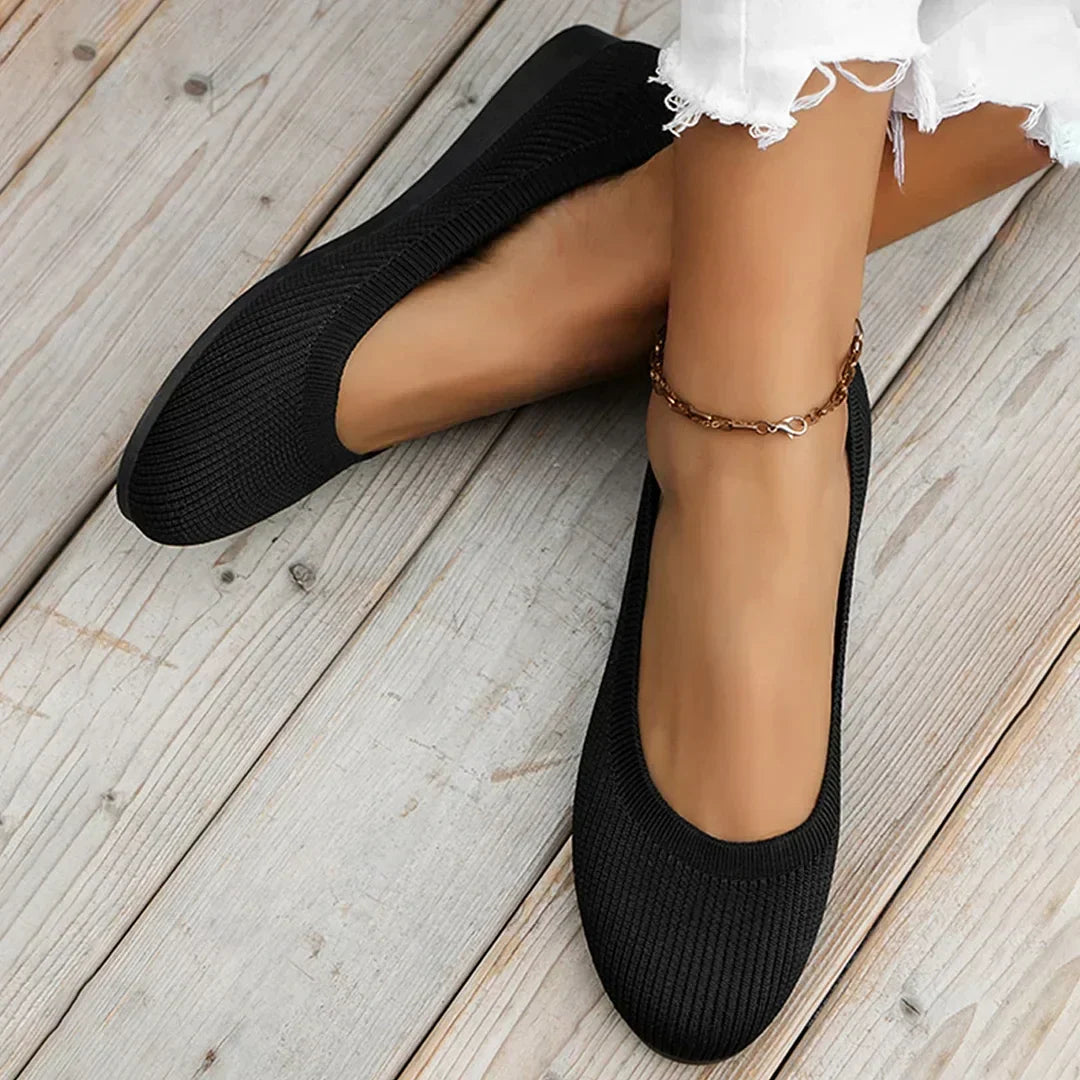 Women's anti-slip breathable orthopedic walking shoes, offering comfort and foot pain relief.