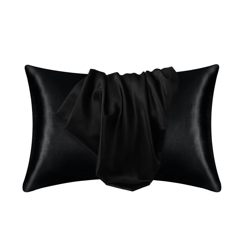 Hypoallergenic mulberry silk pillowcase, ideal for sensitive skin. Promotes healthy hair.