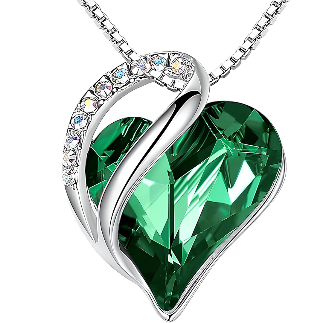 Romantic crystal heart pendant necklace, a beautiful geometric accessory for women's jewelry.