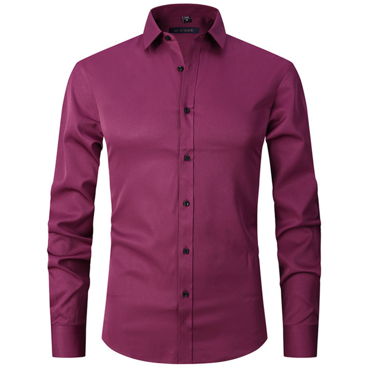 Spring fashion men's long sleeve shirt, classic fit for a smart casual look.