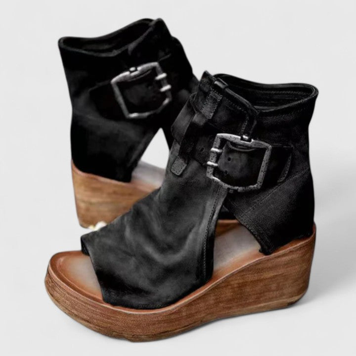 Fashionable women's orthopedic wedge sandals, providing excellent arch support and comfort.