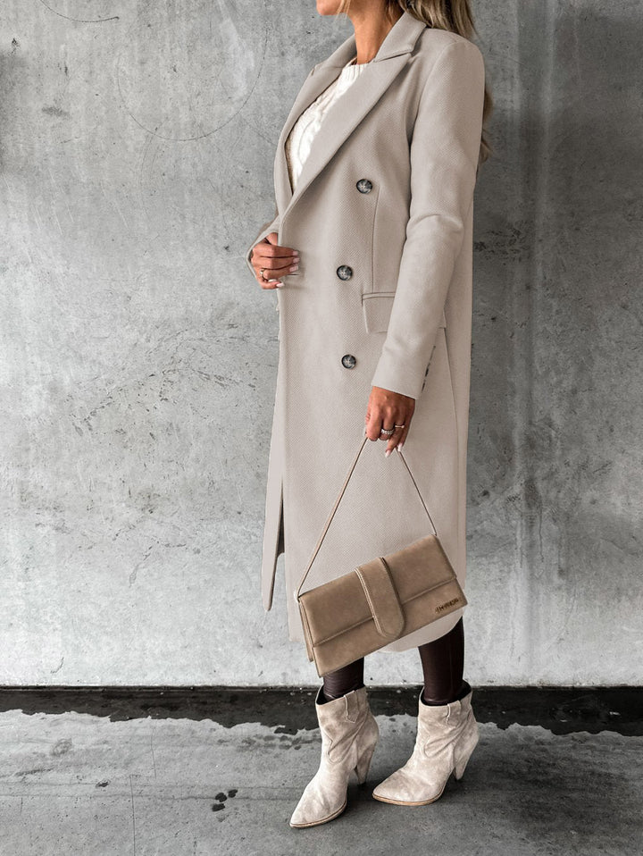 Versatile women's classic black lightweight jacket, perfect for elegant layering and comfortable all-season wear.