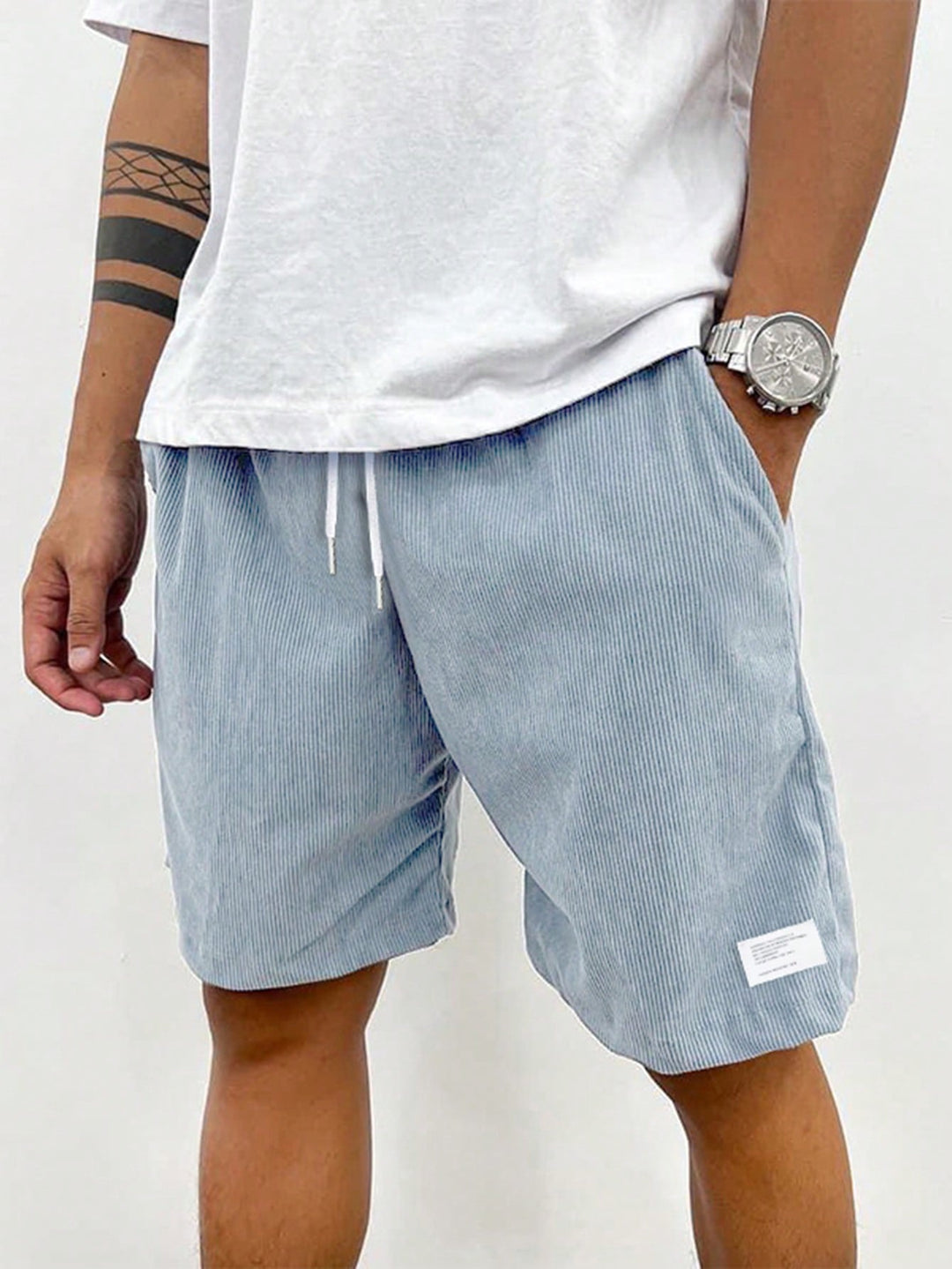 Modern men's summer shorts, casual style with drawstring for a comfortable, relaxed fit.