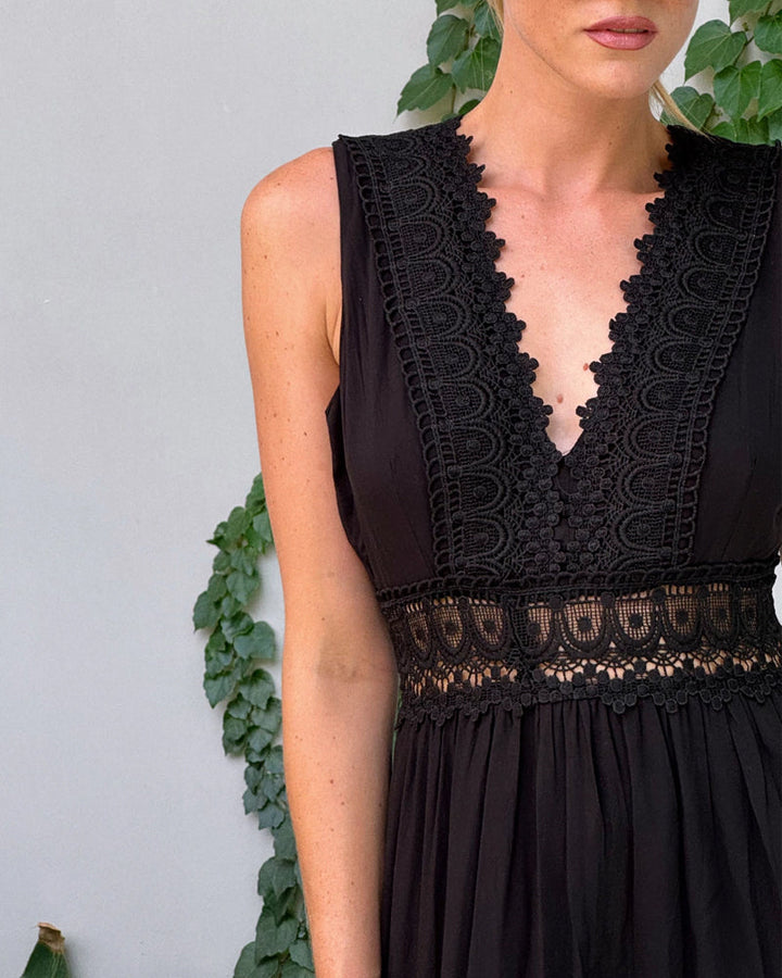 Aurélie™ | Elegant Lace V-Neck Dress