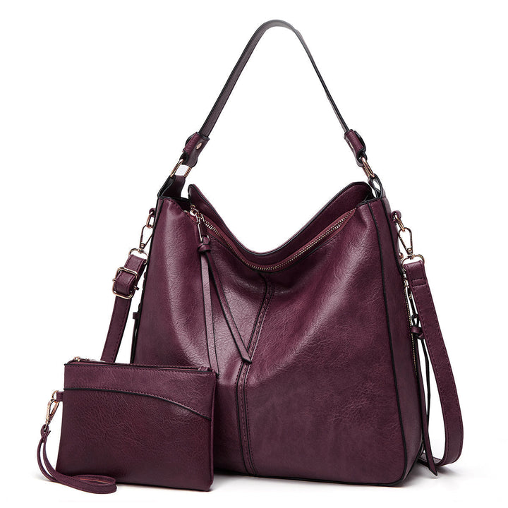 Stylish women's shoulder bag, luxurious leather, spacious & functional.