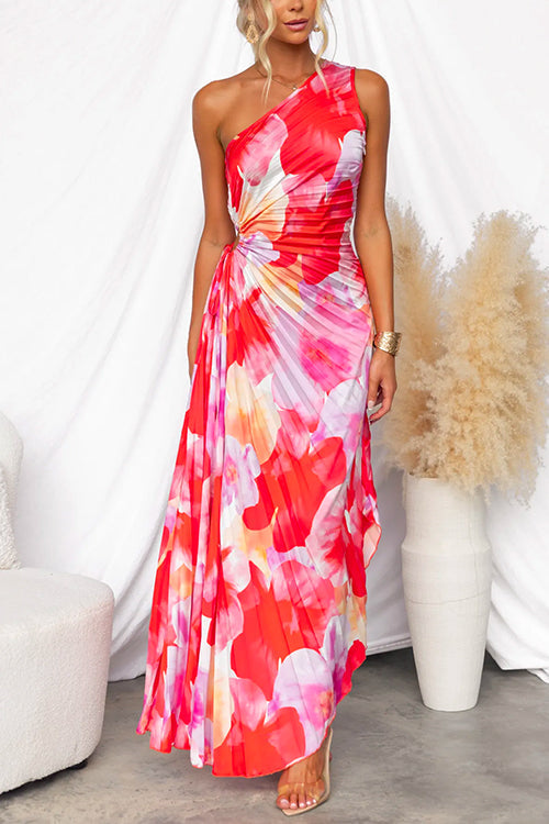Elegant women's one-shoulder pleated summer dress with asymmetric hem, perfect for party wear.