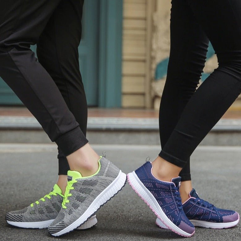 Women's orthopedic comfort sneakers with a modern design, suitable for any casual outfit and active day.