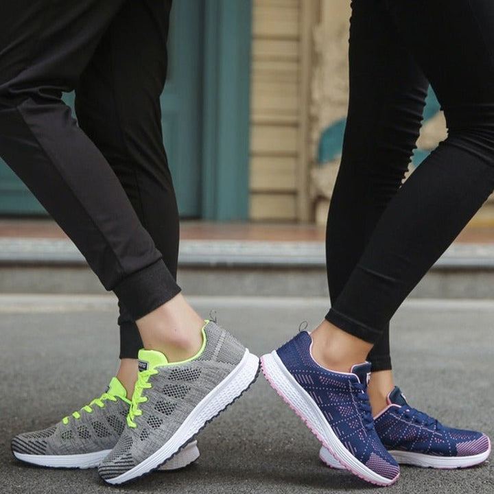Women's orthopedic comfort sneakers with a modern design, suitable for any casual outfit and active day.