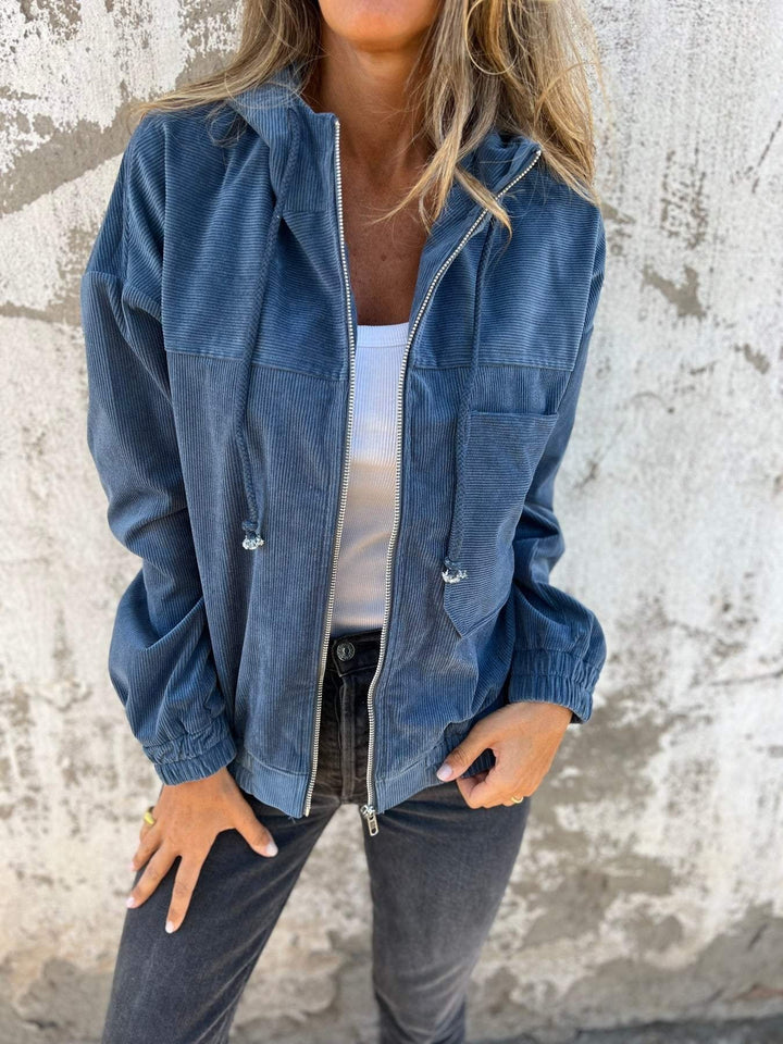 Fashionable women's hooded jacket, designed for casual comfort and chic street style. Great autumn/spring wear.
