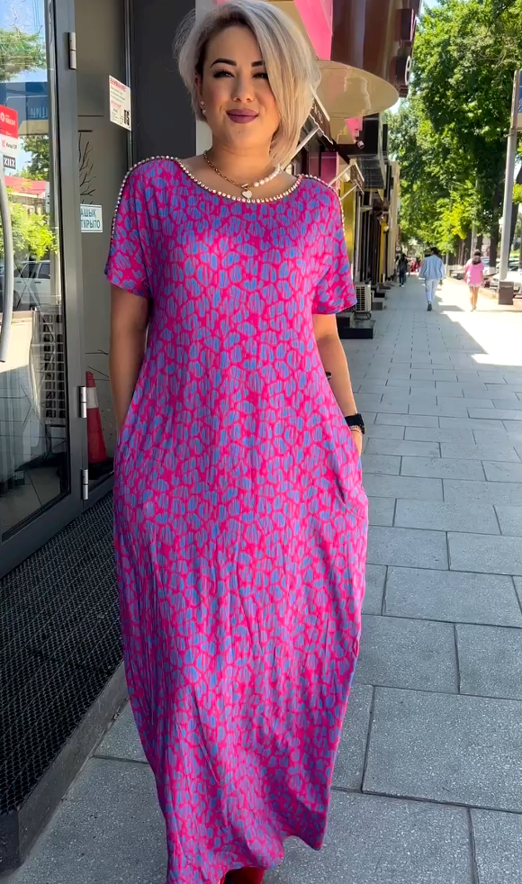 Women's elegant floral V-neck sleeveless A-line summer party dress in rose red. Fashionable & comfortable.