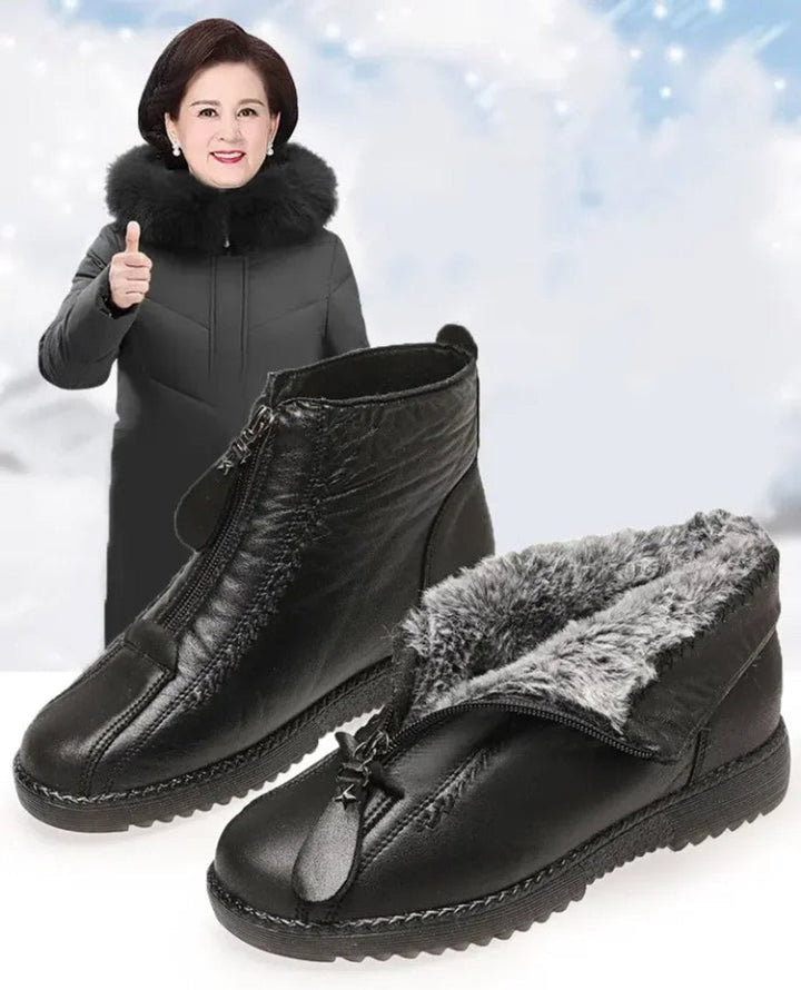 Durable women's warm ankle boots. Slip-resistant grip for winter, ensuring cozy comfort & confident cold-weather steps.
