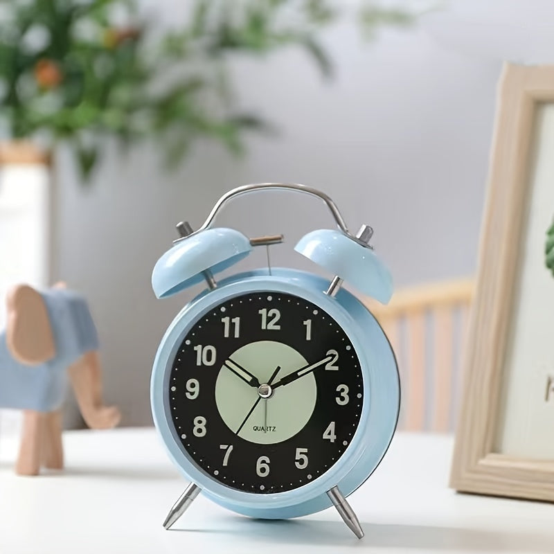 Sleek black metal silent alarm clock with luminous dial & hands for easy night viewing. Ideal for heavy sleepers' bedroom.