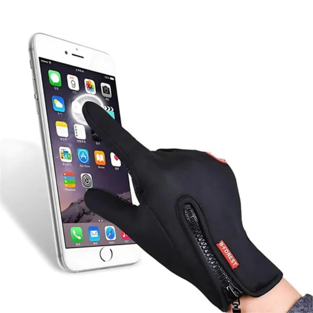 Electric heated ski gloves, waterproof & windproof. Thermal warmth for cold weather and snow.