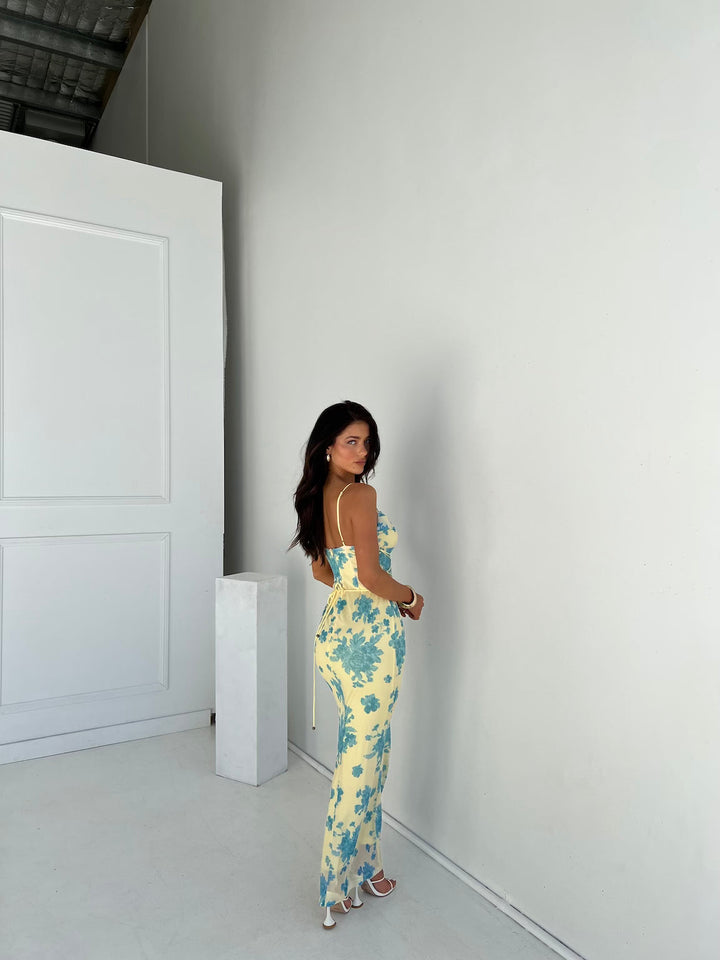 Women's Floral Maxi Dress - Sleeveless & Elegant