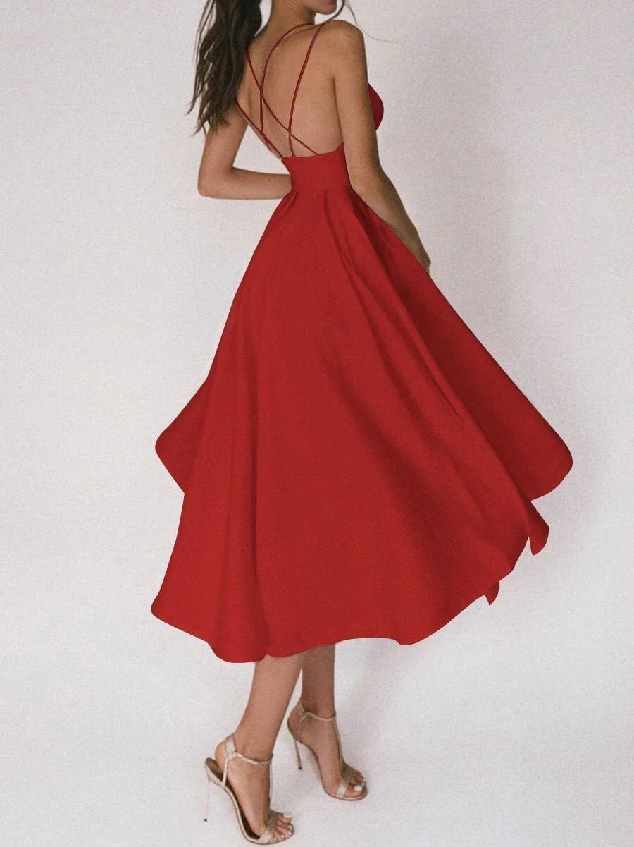 Figure-flattering V-neck strapless evening gown for women, elegant party & formal wear.