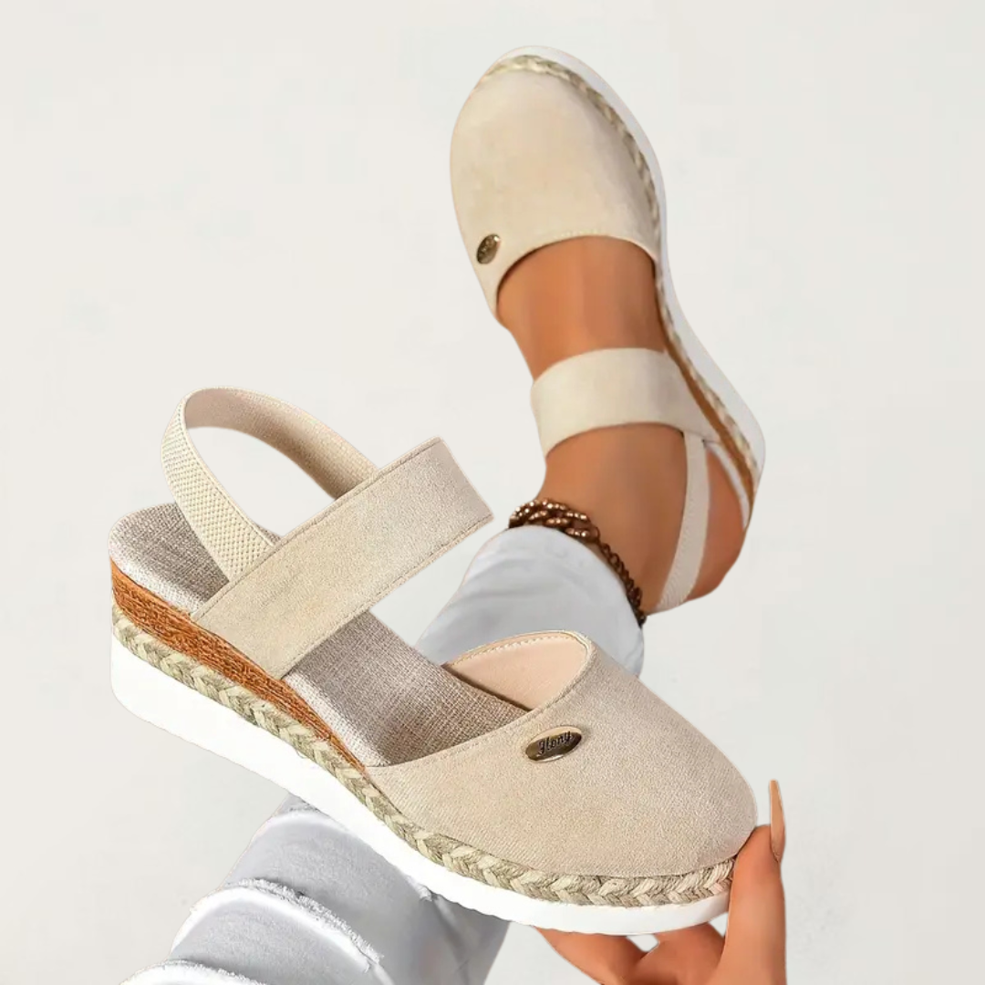 Women's orthopedic support sandals with arch support for all-day comfort.