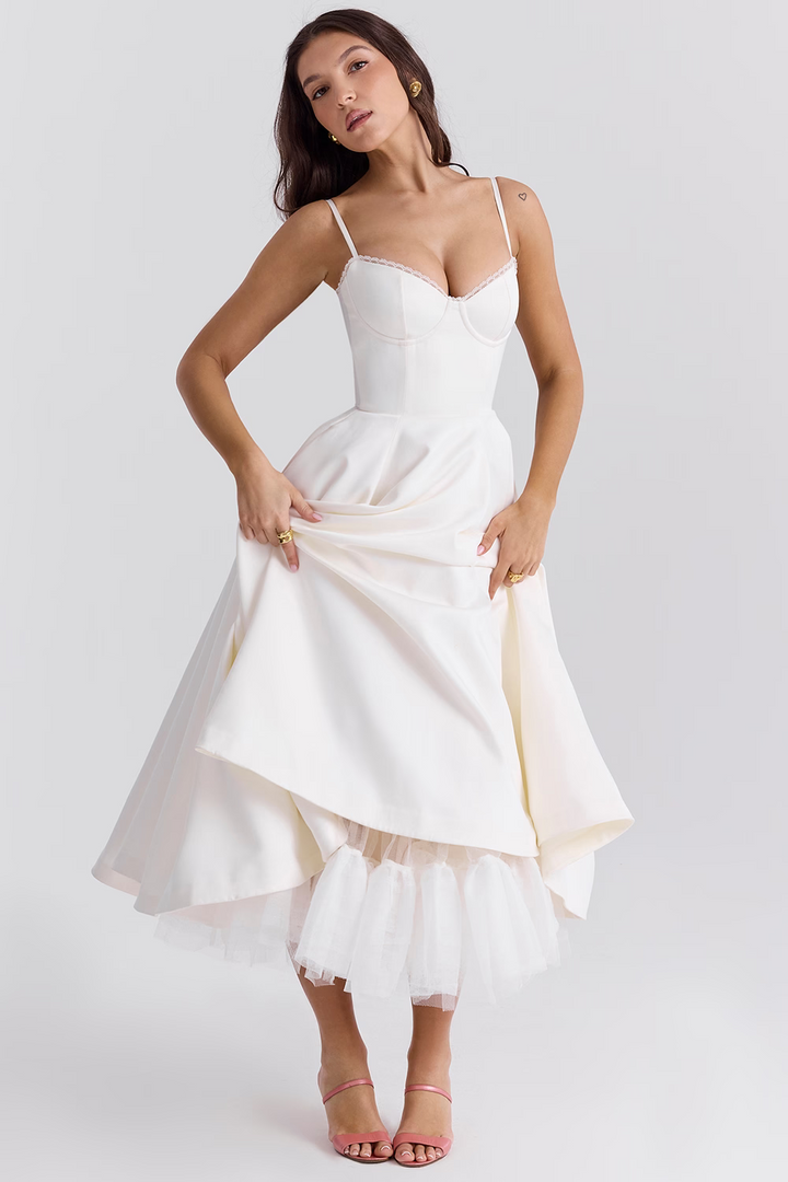 Formal women's midi dress with a flattering sweetheart neckline and boned details.