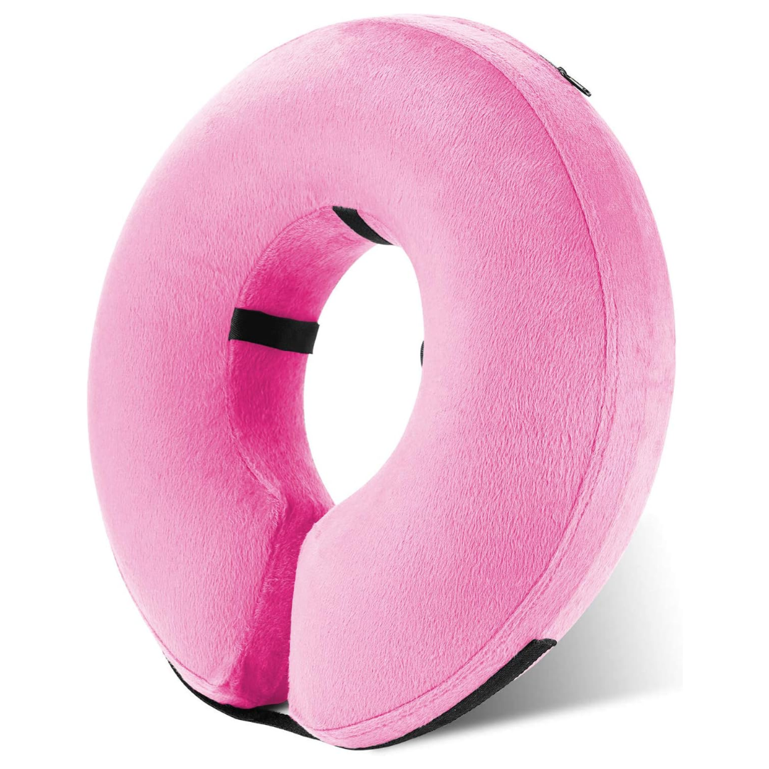 Comfortable inflatable dog collar preventing licking & biting wounds. Ideal for pet recovery.
