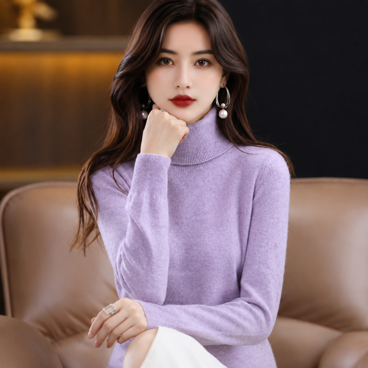 Elegant women's roll-neck pullover, a versatile fashion piece in soft cashmere blend.