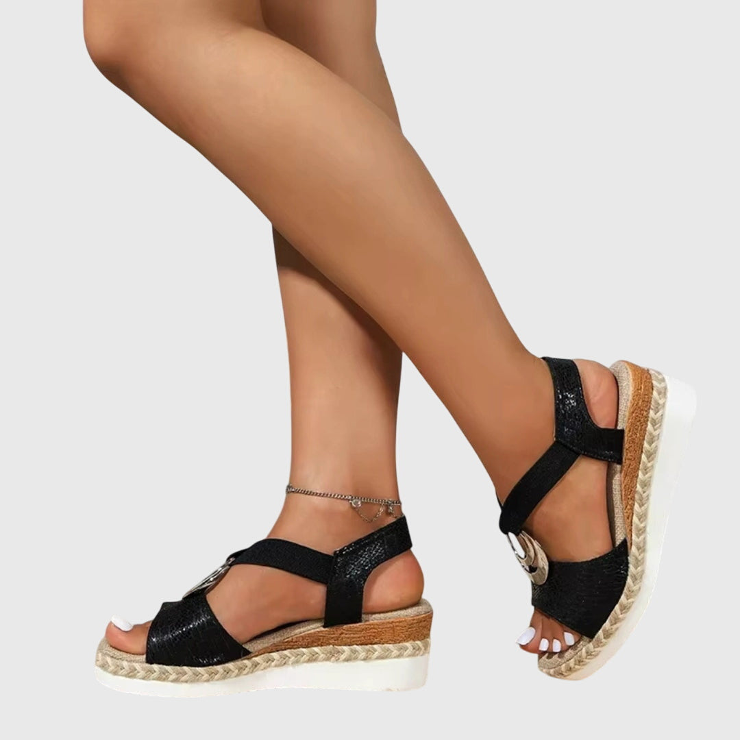 Premium women's orthopedic sandals, delivering exceptional arch support for blissful all-day comfort.