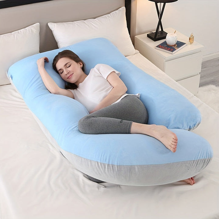 Comforting maternity sleeping aid providing complete back support for pregnant women.