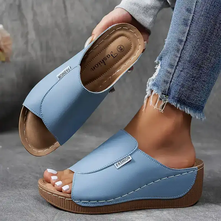 Women's daily wear shoes featuring foot support & ergonomic arch design for ultimate comfort & stability.