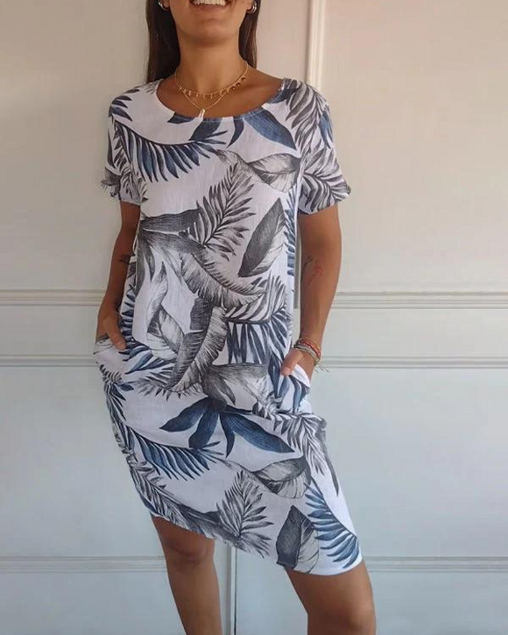 Chic women's apparel: a printed dress designed for comfort and effortless elegance, perfect for summer fashion.