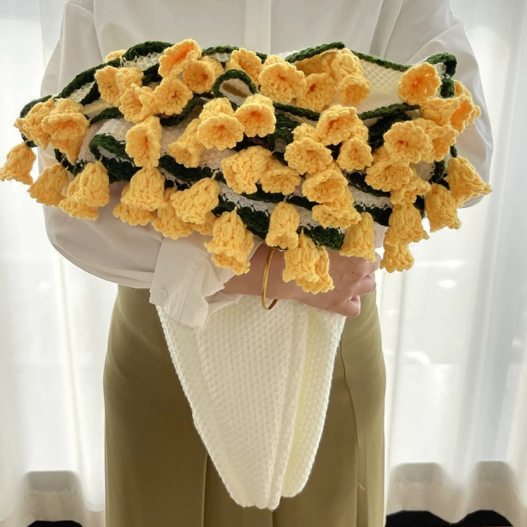 Luxurious soft textile art floral rose bouquet throw blanket, for elegant home styling.