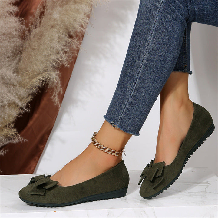 Supportive women's sandals designed for foot pain relief & improved posture.
