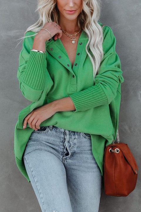 Soft women's love-themed long-sleeve sweatshirt, a comfortable hooded tunic for daily wear.