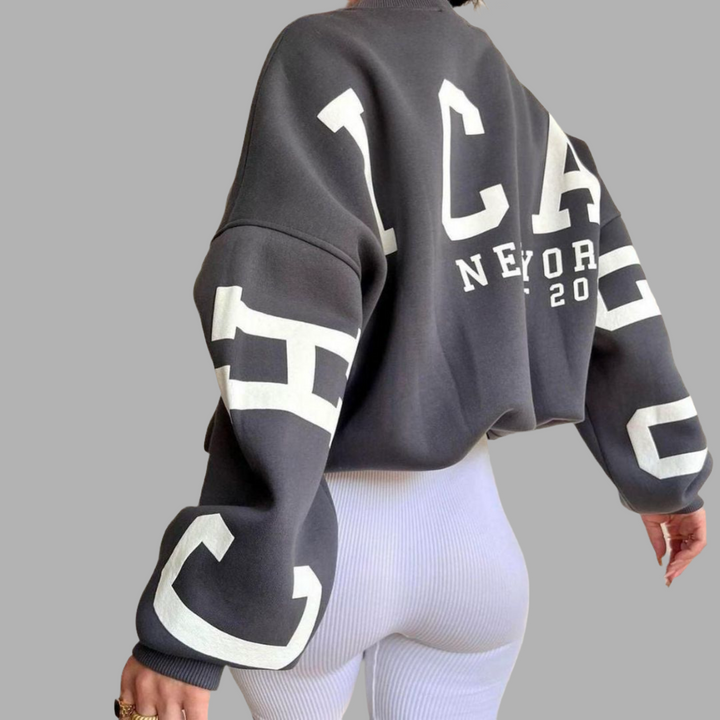 Versatile women's oversized top, comfy crew neck pullover, casual style.