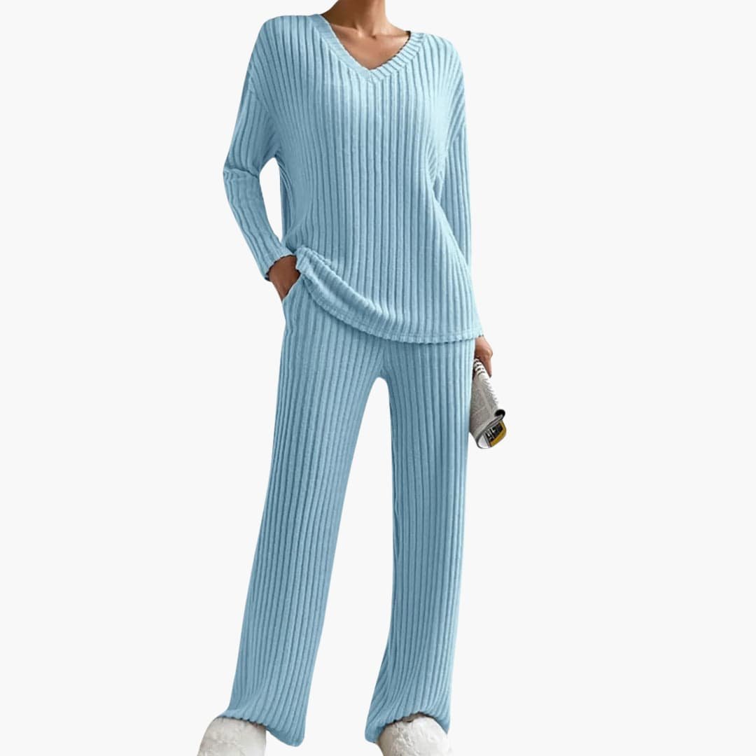 Women's relaxed ribbed loungewear set. Stylish long sleeve top & straight leg pants for cozy comfort.