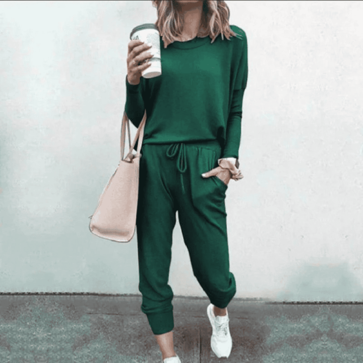 Women's Long Sleeve Jogger Set