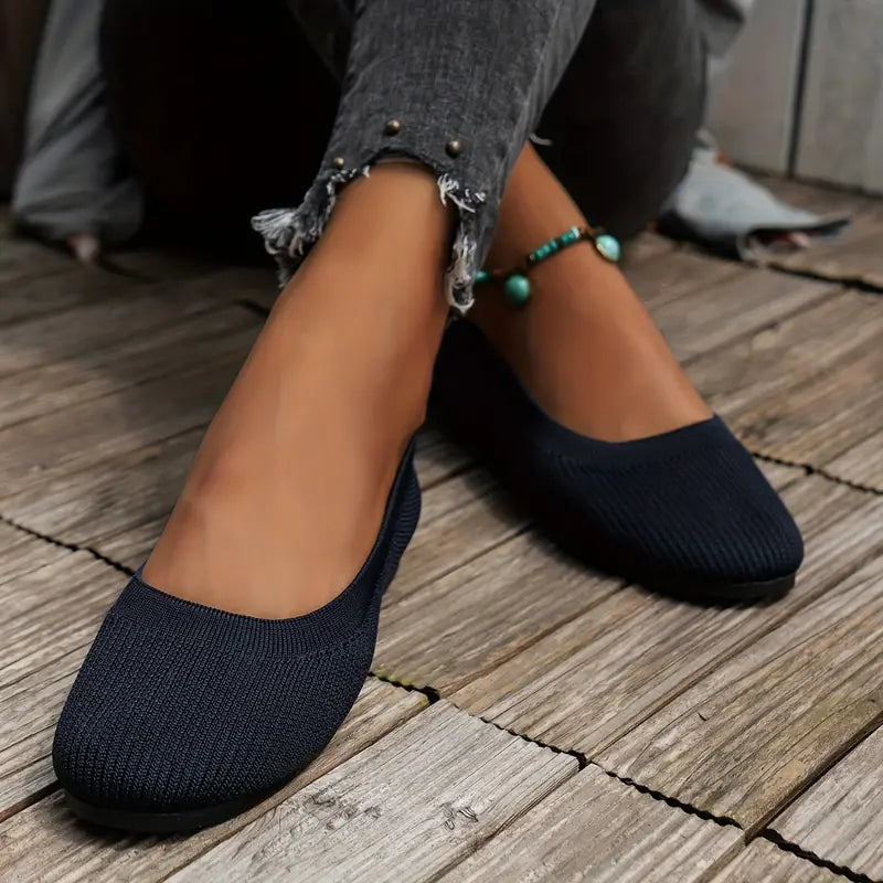 Non-slip walking sandals for women, offering secure & comfortable everyday casual wear.