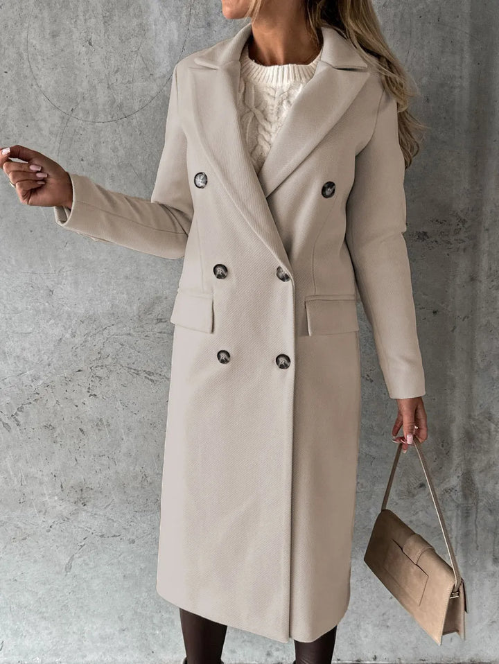 Elegant women's lightweight jacket in classic tailored style for sophisticated all-season comfort.