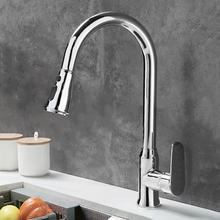 Premium kitchen hardware: pull-out spray faucet with 360° swivel for modern homes and sinks.