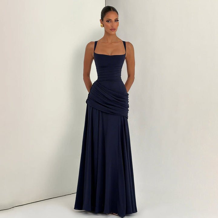 Slim fit women's long sleeve sheath dress, ideal for autumn/winter. Solid color, elegant & minimalist design.