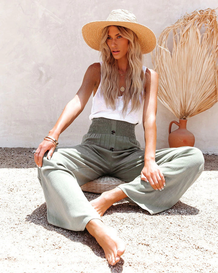 Modern women's high waist wide leg pants, offering a chic & comfortable relaxed fit.