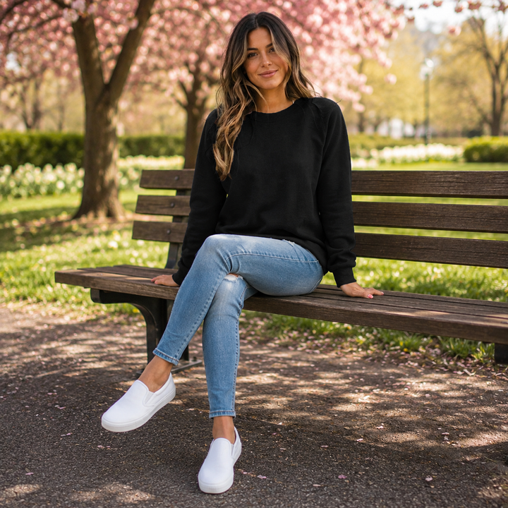 Long sleeve women's relaxed fit crew neck pullover sweatshirt, great for comfy casual style.