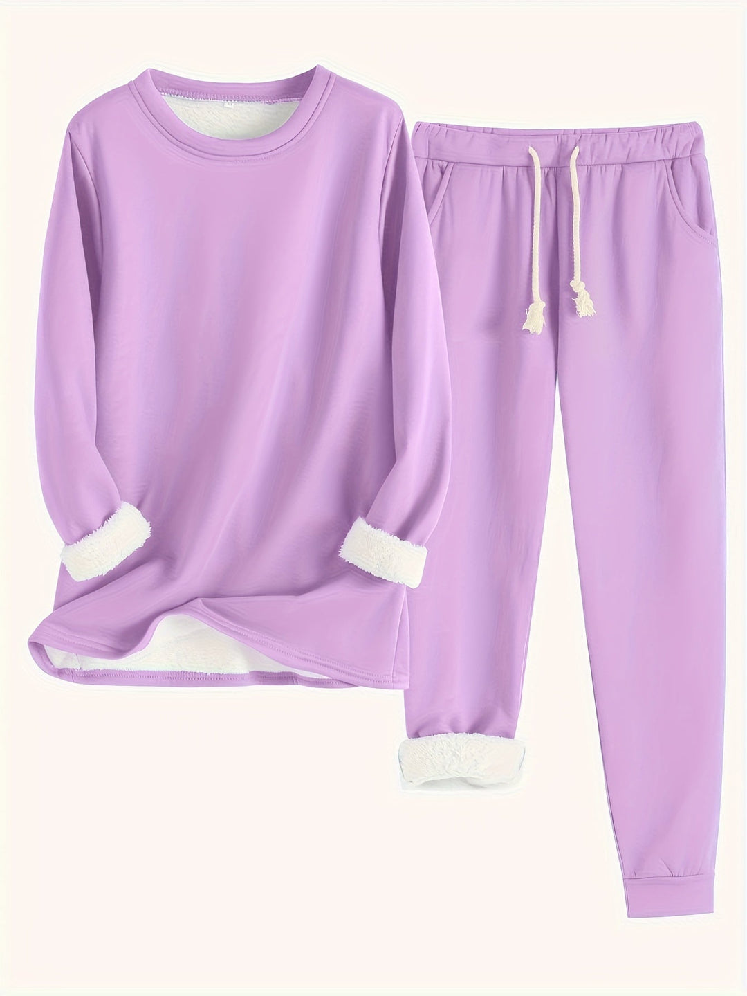 Elegant yet cozy women's two-piece set for loungewear, offering ultimate comfort and style.