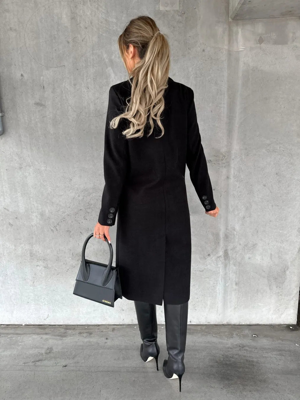 Comfortable women's lightweight jacket, a classic layering piece for elegant all-season fashion.