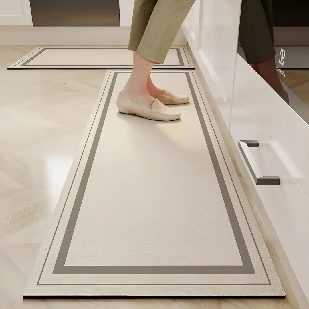 Durable PVC kitchen mat, non-slip & anti-fatigue. Ultra-absorbent and fast-drying for busy kitchens.