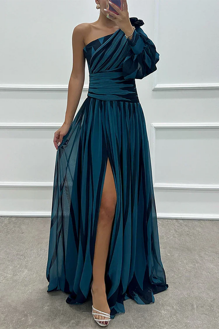 Women's elegant striped one-shoulder flowing maxi dress, a sophisticated choice for any party.