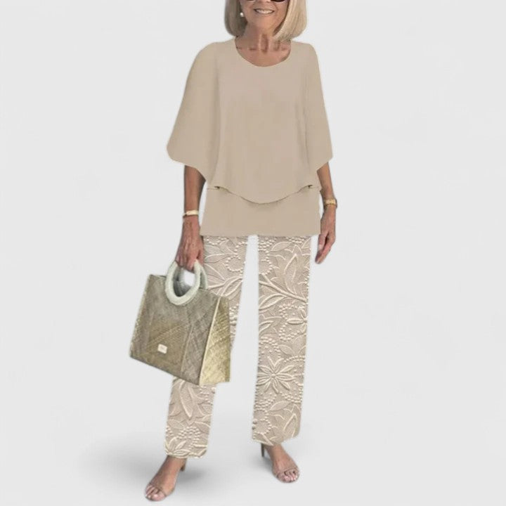 Comfortable women's co-ord set. Relaxed fit top & elegant trousers, perfect for summer day-to-night style.