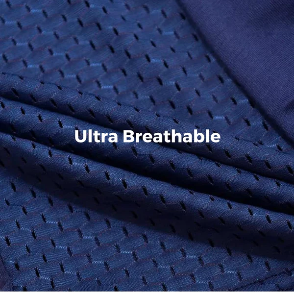 Everyday men's underwear, seamless boxer briefs, breathable comfort.