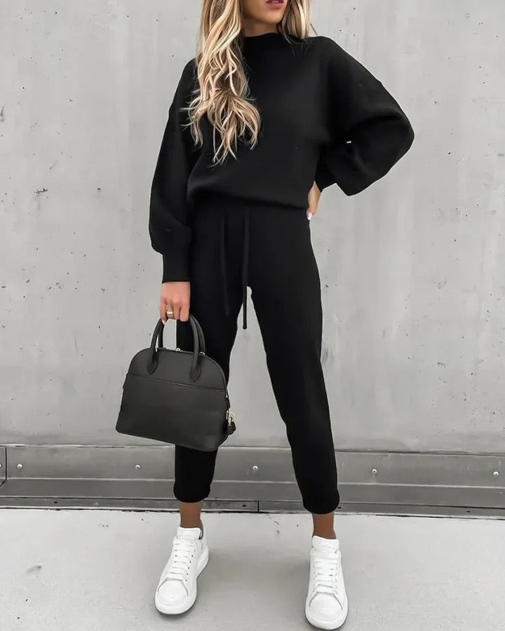 Women's chic 2-piece lounge set with high collar, perfect for casual wear & everyday comfort.