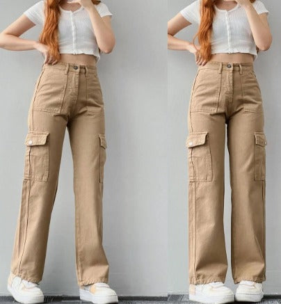 Fashionable women's cargo pants, perfect for everyday wear, with roomy functional pockets.